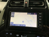 メモリーナビを装備。タッチパネル式で使いやすく、お出かけもラクラクです。