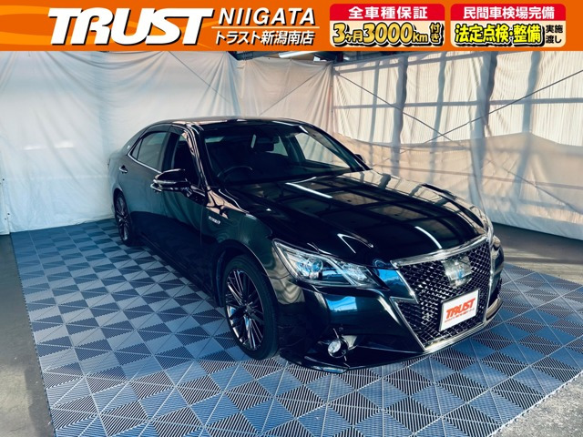 クラウンアスリート ハイブリッド 2.5 S ブラックスタイル 