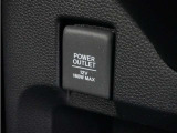 ◆12V電源ソケット◆スマートフォンの充電等にも便利な電源ソケット!使いやすい場所に装備されています。