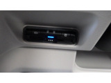 高速道路のご利用時にとても便利なETC車載器付。