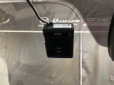 【別途SDカードの購入が必要です。また社外品は保証対象外となります。】運転中の映像・音声などを記録して、交通事故やトラブルが起きた時の正確な状況把握に役立つドライブレコーダーが装着済。