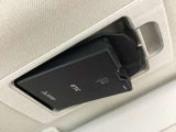 ETCが装着されています。再セットアップ後高速道路の料金所をノンストップで通過できて大変便利です。