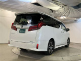 当社で購入していただいた全てのお車は、点検・整備してからのご納車となります。