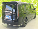 ステップワゴン 2.0 e:HEV スパーダ 