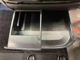 新車・中古車の販売だけでなく、メンテナンス(点検、車検、修理)、部品販売、レンタリース、JAF取扱い、損保(自動車保険) 各種保険代理店保険の加入などお車に関することに対応しております。