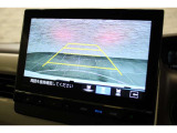 バックカメラが装備されており、後方の安全確認はもちろんのこと狭い場所での駐車や雨の日・夜間など視界の悪いコンディションでのストレスの軽減にもなります!