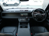 ディフェンダー 110 X ダイナミック SE 3.0L D300 ディーゼル 4WD 