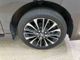 自動車保険もおまかせ下さい!保険資格をもったスタッフがお客様のニーズにあったプランをご提案させていただきます。