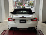 ABARTH 124スパイダー入荷!