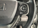 クルーズコントロールを装備しています。高速道路などで一定の速度で走ってくれるので運転が楽ですよ!速度を設定できますので、スピードの出しすぎにも注意できます。