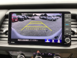 バックモニター付きで、車庫入れやバック時の後方確認をサポート。