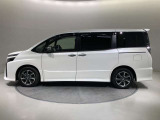 ヴォクシー 2.0 ZS 煌II 