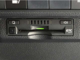 ETC車載器付きです。高速道路の料金所もスムーズに通過できます。※別途セットアップ費用が必要となります。