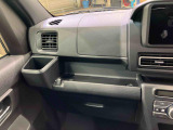 納車前にはプロのメカニックが、各部の点検を行います。ディーラーにしか出来ない品質、そしてサービスできっと満足していただけると思います!
