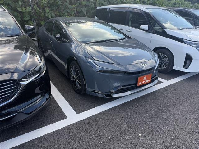 プリウス 2.0 Z 禁煙車 純正12.3インチナビ フルセグTV