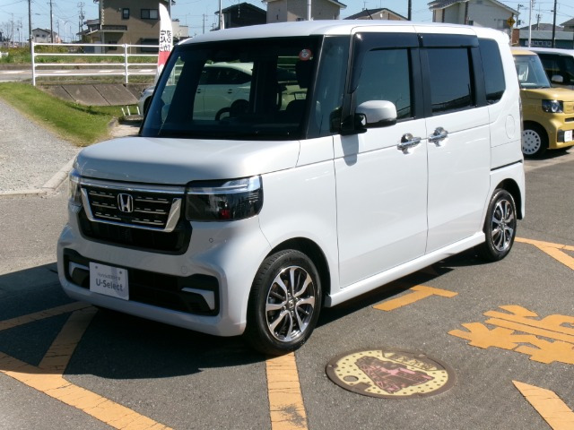 N-BOXカスタム コーディネートスタイル モノトーン 