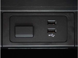 【USB接続】USB接続も可能です。スマートフォンと連動して音楽も再生可能です。
