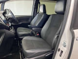 【車内ルームクリーニング済】専門スタッフにより車内はきれいにルームクリーニングを行っております。