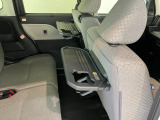 お客様にぴったりなおクルマをお選びいただけますように様々な展示車をご用意致しております!ダイハツの軽自動車だけではなく、他メーカー車やコンパクトカー・ミニバンなども数多く取り揃えております!