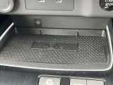 ワイヤレス充電を搭載しております。