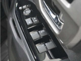 ◆パワーウィンドウスイッチ◆運転席から全席の窓の開閉操作を行うことが出来いつでも換気ができます!