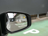 レーンチェンジの時に安全サポートしてくれる後側方車両検知警報付きです★
