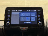 ディスプレイオーディオを装備。スマホと車をつなぐことで、これまでのナビに加えていろんなサービスが楽しめます。