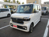 N-BOXカスタム  カスタム 660 4WD