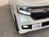 【LEDヘッドライト】ディスチャージヘッドライト(HID)と同等の明るさで、夜道や雨天走行が明るく視界良好!!
