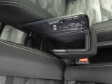 中古車は一物一価、同じようなお車でも、整備状況、外内装の状態など様々です。