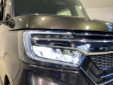 LEDヘッドライトで夜道も安心!