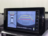 【フロントカメラ】運転席に座った状態で死角になりやすいクルマの前の様子まで確認でき安全ですね♪