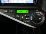 「オートエアコン」が付いています。1年中快適な室内を提供!車内温度を設定すると、風量を自動で調節してくれます。