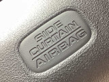 もしもの事態に備え、側面からの衝突にも備えるエアバッグを装備。安心感が高まります。