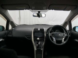 見通しのよいすっきりとした視界で、誰でも運転しやすいです。運転のしやすさは疲れにくさにも繋がりますよ♪