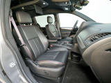 新車並行/CARFAX確認済/実走行/4本新品タイヤ(DUNLOP)/大型ナビ/TV/Bluetooth接続/前横後カメラ/デジタルインナ-ミラ-/リアエンタ-テイメント/フリップダウンモニタ-/シ-トヒ-タ-/ステアリングヒ-タ-