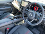 広々とした視界を体感できます。運転が楽しくなりますね。