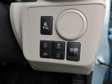 納車前に12ヶ月点検・エンジンオイル交換・ バッテリー交換・ワイパーゴム交換・キーレス、キーフリーの電池交換を実施しております。ダイハツの整備士がきっちりと点検したお車をお届けいたします!