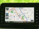 道路や周辺施設が見やすく表示され、現在地を確認しながら目的地までの道筋を把握しやすい地図画面です。日々のお出かけや初めての場所への移動にも活用いただけます。