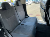 後席もしっかりとスペースを確保しているのでゆったりとご乗車できます♪