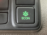 ★ECONスイッチ★ エコドライブを加速しよう!スイッチをONにすると、運転の仕方によるロスを抑え込み燃費をよくするようクルマが頑張ります(*^ー^*)燃費向上にチャレンジ♪