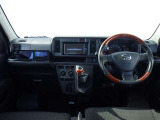 ぜひ現車確認をお願い致します。 商談中、先約等がある場合もございますので、ご来店前にお問合せ下さい。