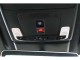 緊急通報ボタンが装備されています。ホンダコネクト対応。ご利用には、Honda Total Care プレミアムのご加入が必要です。