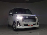 高輝度で点灯速度が速いLEDヘッドライト装備!LEDの明るい光が走行中の視界の確保をサポートして、夜のドライブがより楽しく安全に運転できます♪