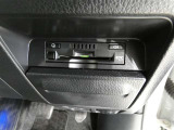 ナビ連動タイプのETC車載機です。ナビゲーションと連動してくれますのでカード未挿入を知らせてくれるなど便利な機能が追加されています。