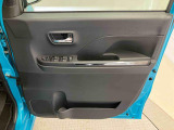 また、お車にあまり詳しくない方でも安心して立ち寄って頂けるお店作りを目指しています。中古車選びに不安があるという多くのお客様の声に応えるべく『親切・丁寧・明瞭』をキーワードにしっかりサポート致します。