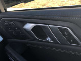 車両の詳細、ご質問につきましては、営業スタッフまでお気軽にご連絡下さいませ。遠方のお客様には実車の詳細動画送信も承ります。お問合せをお待ち致しております。
