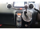 【オートエアコン】温度だけ設定すれば後は車におまかせ♪