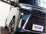 自社工場を3拠点完備しております。重整備やカスタムを始め、ご購入後のお車のメンテナンスも弊社にお任せください。