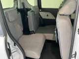 お客様にぴったりなおクルマをお選びいただけますように様々な展示車をご用意致しております!ダイハツの軽自動車だけではなく、他メーカー車やコンパクトカー・ミニバンなども数多く取り揃えております!